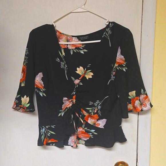 Crop top from top shop, size 8 or UK 12. Black with colored flowers - Picture 1 of 3